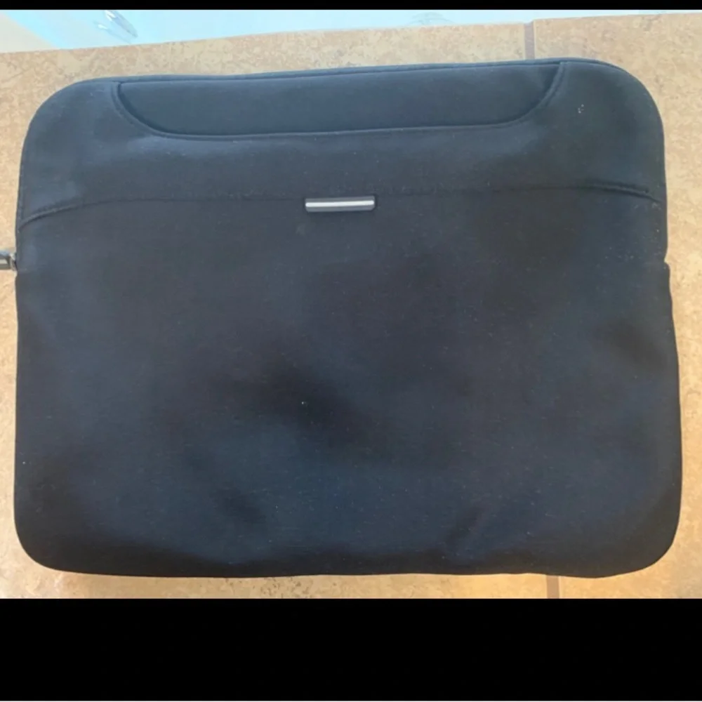 Black Laptop Case. Measures: 15.5” W x 12” H